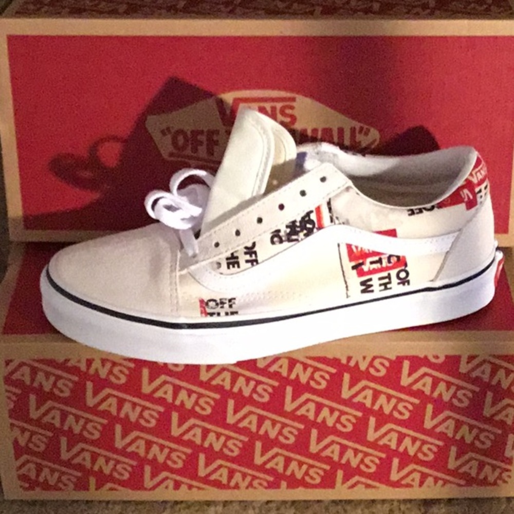 New Vans old Skool sneakers